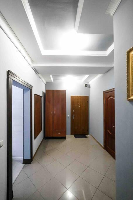 Apartments Chornovola,Lviv Exterior foto